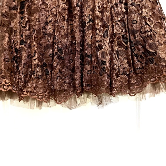 Cute chocolate midi sweetheart strapless gown - size 0 - Picture 4 of 4